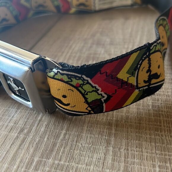 Buckle-Down Taco Belt - Picture 2 of 6